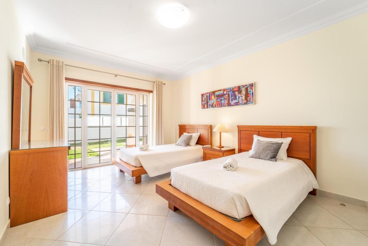Villa Thetis By Atlantic Places Albufeira Extérieur photo